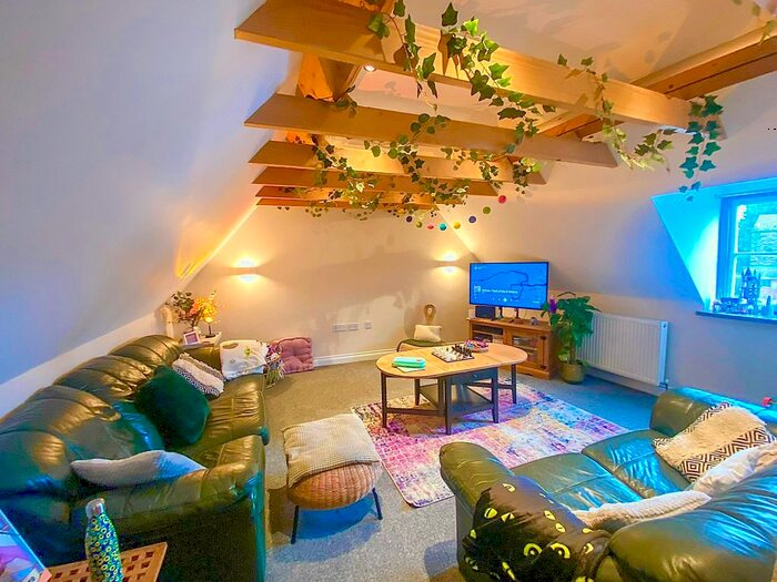 2 Bedroom Flat To Rent In Caskgate Street, Gainsborough, DN21