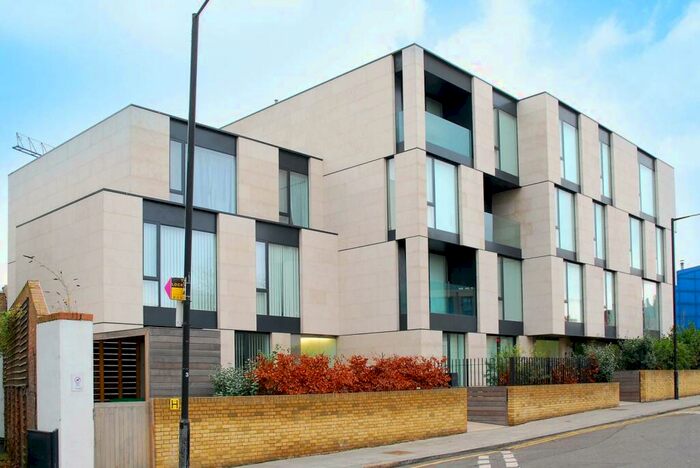 2 Bedroom Flat To Rent In Oval Road, Camden, London, NW1