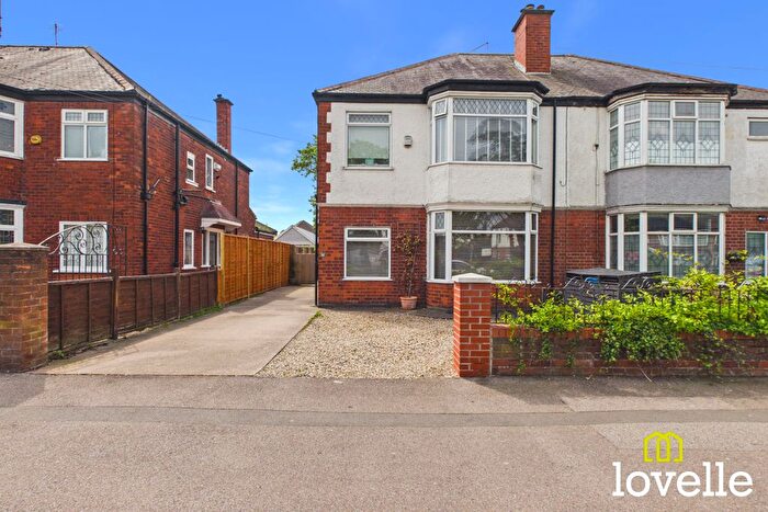 3 Bedroom Semi-Detached House For Sale In Bricknell Avenue, Kingston Upon Hull, HU5