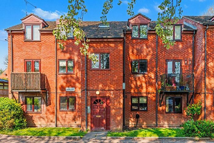 1 Bedroom Flat To Rent In Banbury Road, Southam, CV47