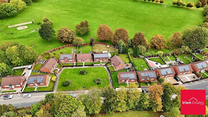 2 Bedroom Detached Bungalow For Sale In Fairhills Road, Irlam, M44