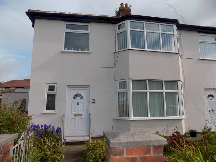 2 Bedroom Flat To Rent In Lockerbie Avenue, Thornton-Cleveleys, FY5