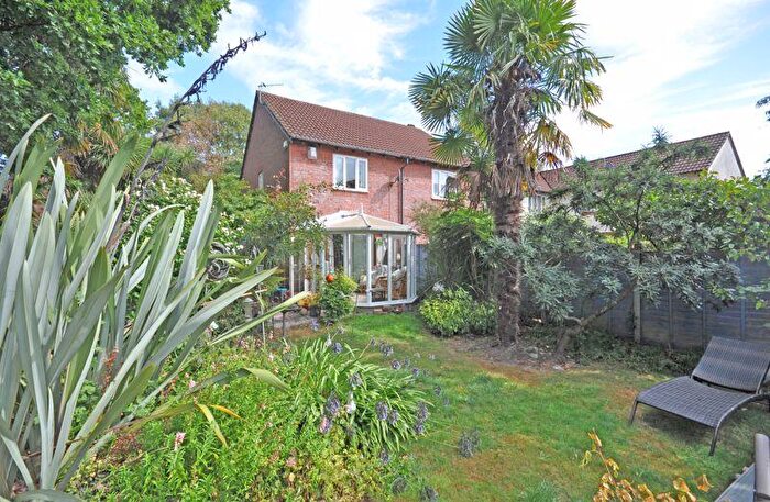 2 Bedroom Semi-Detached House For Sale In Semi-Detached Modern House, Rachel Square, Newport, NP10