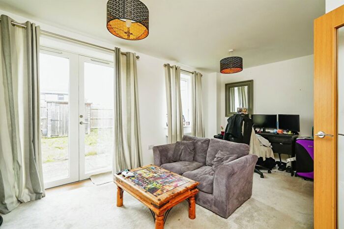 2 Bedroom End Of Terrace House For Sale In Blueberry Drive, Bicester, OX27