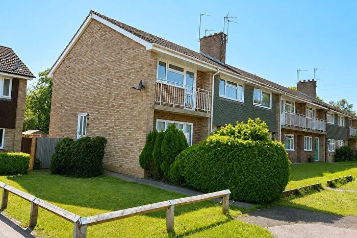 2 Bedroom Maisonette For Sale In Cudham Close, Maidstone, ME14