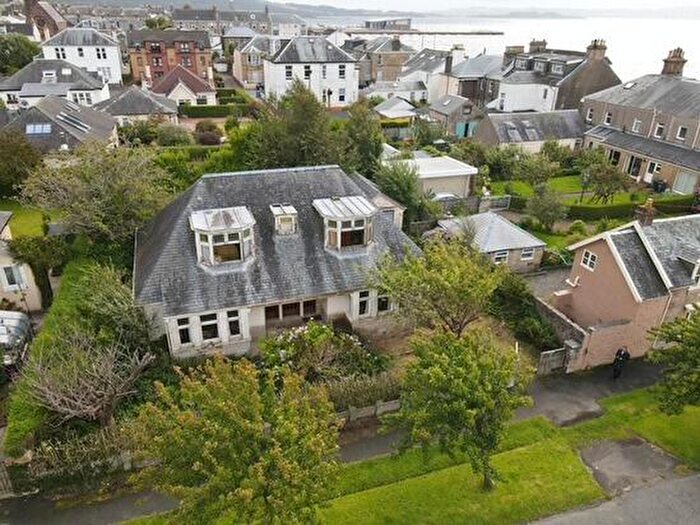 4 Bedroom Detached Bungalow For Sale In Richmond, Glasgow Street, Helensburgh, G84