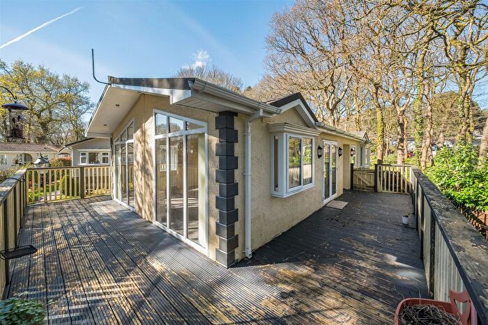 2 Bedroom Park Home For Sale In Sumner Road, Bittaford, Ivybridge, PL21