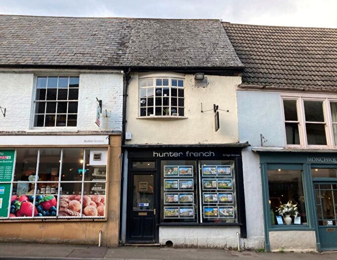3 Bedroom Town House For Sale In High Street, Bruton, (Incorporating Higher Backway, Bruton, ), BA10