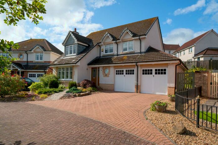 5 Bedroom Detached House For Sale In James Inglis Crescent, Cupar, KY15