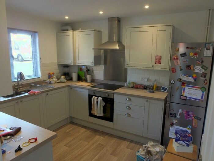 3 Bedroom Semi-Detached House To Rent In Harvard Close, Lewes, East Sussex, BN7