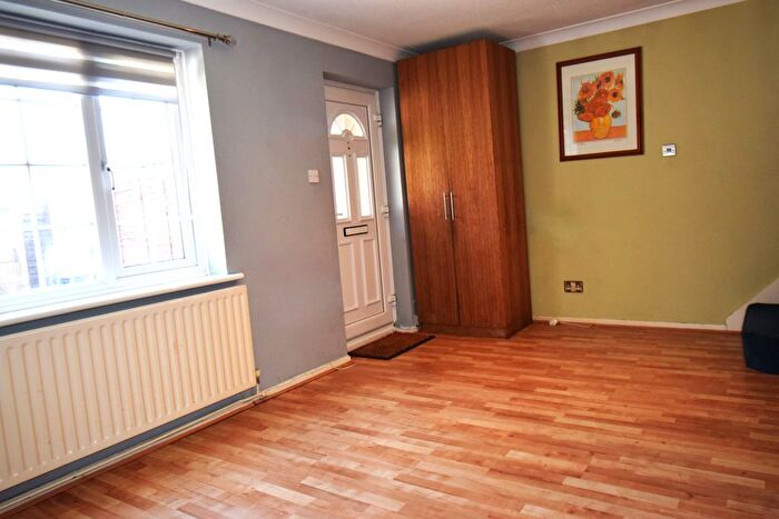 2 Bedroom Terraced House To Rent In Hogarth Crescent, Colliers Wood, SW19
