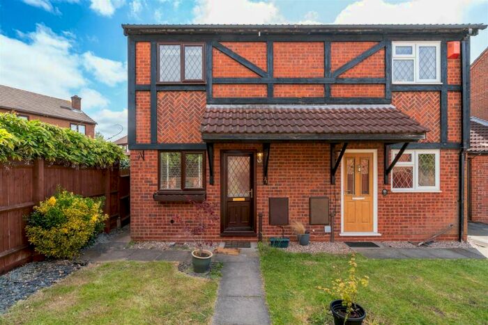 2 Bedroom Semi-Detached House To Rent In Tilesford Close, Shirley, Solihull, B90