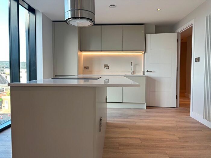 2 Bedroom Flat To Rent In Paramount House, Redford Way, Uxbridge, UB8