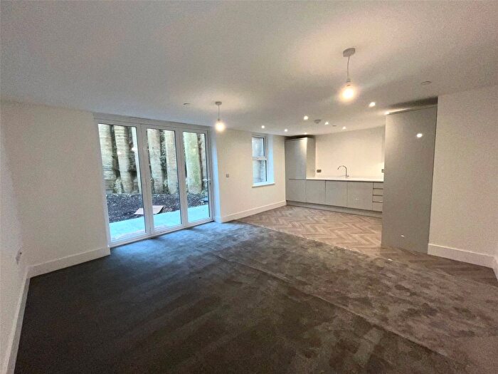 Studio To Rent In Archery Gardens, St. Leonards-On-Sea, East Sussex, TN38