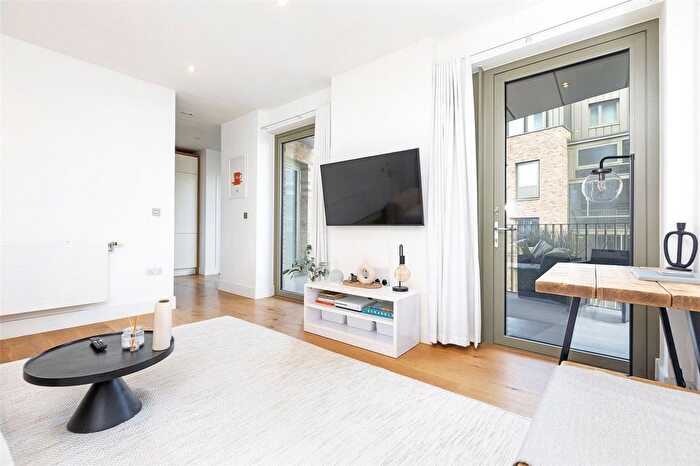 1 Bedroom Flat To Rent In Imperial Court, B Odessa Street, London, SE16