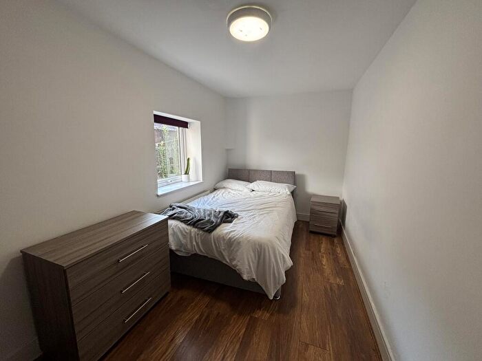 1 Bedroom Apartment To Rent In Main Street, Stapenhill, Burton-On-Trent, DE15