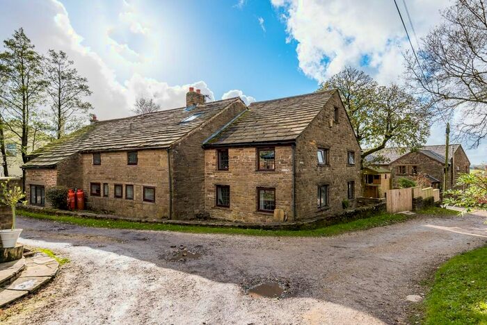 4 Bedroom Cottage For Sale In Scholes Fold, Pickup Bank, Darwen BB3
