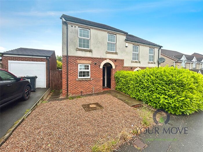 3 Bedroom Semi-Detached House To Rent In Chestnut Crescent, Barnsley, South Yorkshire, S70