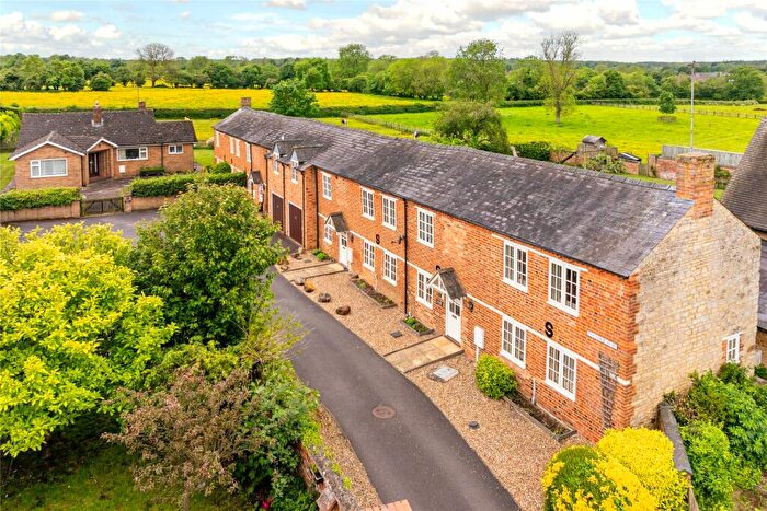 2 Bedroom Cottage For Sale In Church Street, Silverstone, Towcester, Northamptonshire, NN12