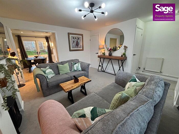 3 Bedroom Semi-Detached House For Sale In Claremont, Malpas, Newport, NP20