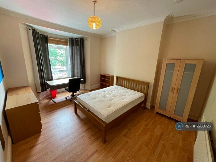 5 Bedroom Maisonette To Rent In Sandyford Road, Newcastle Upon Tyne, NE2