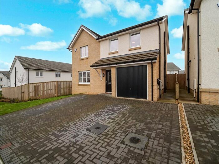 4 Bedroom Detached House For Sale In Silver Arrow Gardens, Kilwinning, North Ayrshire, KA13