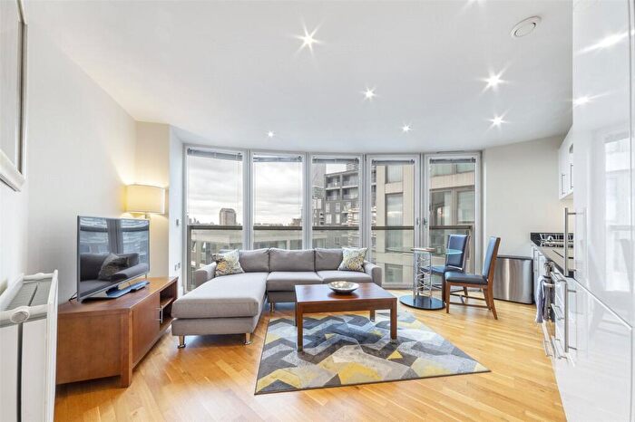 1 Bedroom Apartment To Rent In Trinity Tower, Quadrant Walk, London, E14