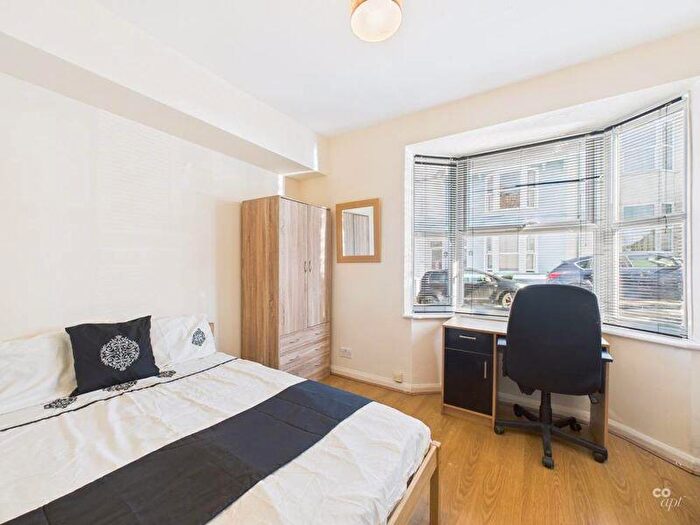 6 Bedroom Detached House To Rent In Carlyle Street, Brighton, BN2