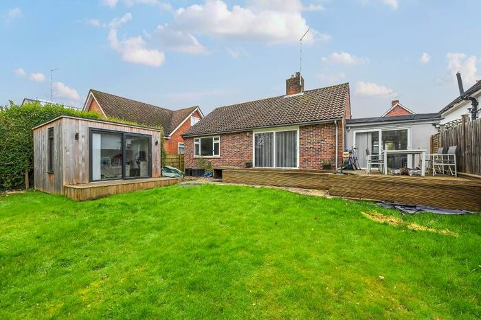 2 Bedroom Bungalow For Sale In Dorothy Avenue, Cranbrook, Kent, TN17