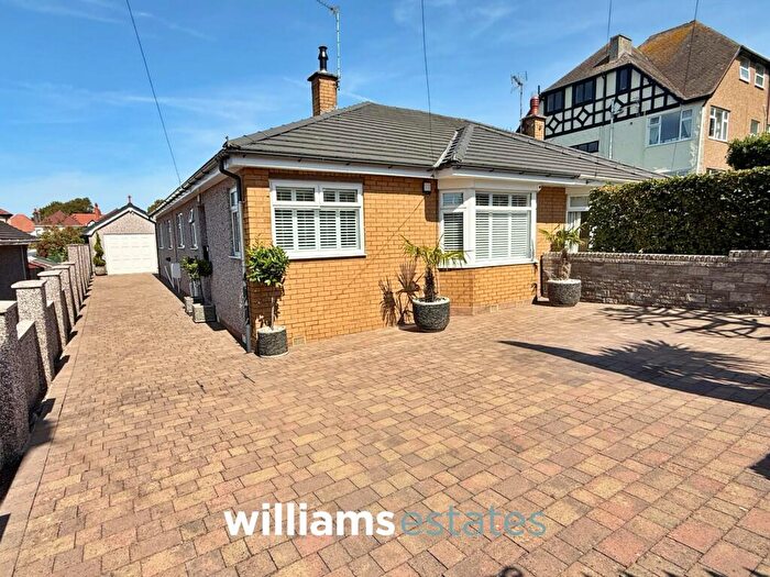 3 Bedroom Semi-Detached House For Sale In The Avenue, Prestatyn, LL19