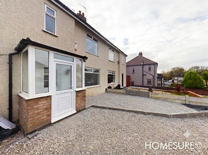 3 Bedroom Semi-Detached House For Sale In Oak Close, Whiston, Prescot, Merseyside, L35