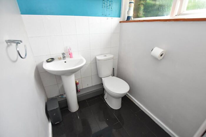 3 Bedroom End Of Terrace House For Sale In Cricket Field Green, Nailsea, BS48