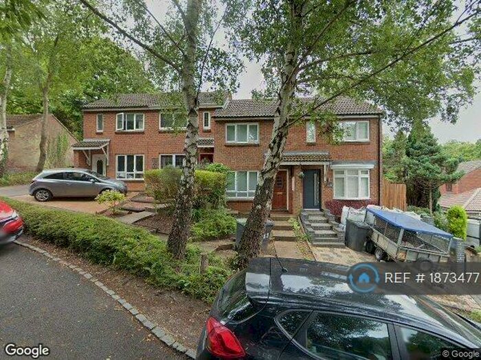 2 Bedroom Terraced House To Rent In Hurst Hill, Chatham, ME5