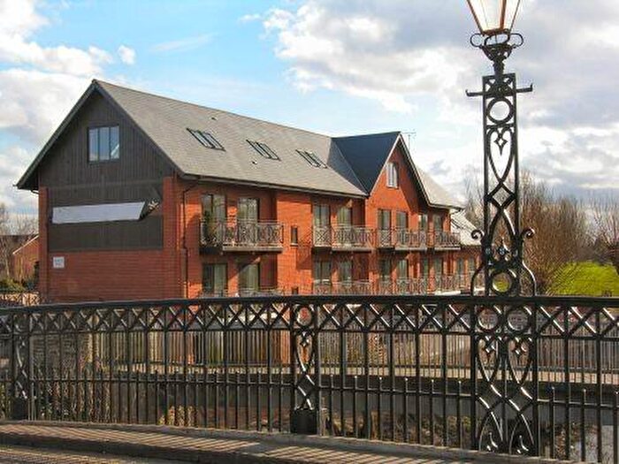 1 Bedroom Apartment To Rent In Ironbridge Works, Newport Pagnell, MK16