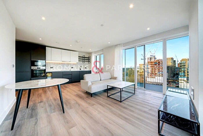 3 Bedroom Apartment To Rent In Cairncross House, Kidbrooke Village, SE3