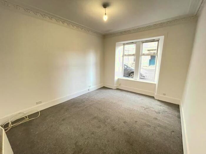 1 Bedroom Flat To Rent In Strathmartine Road, Dundee, DD3