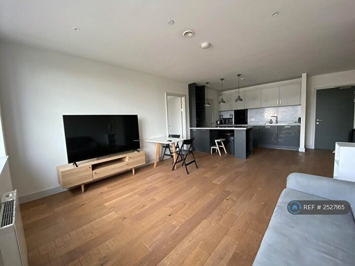 2 Bedroom Flat To Rent In Vesta Street, Manchester, M4