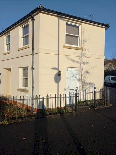 2 Bedroom End Of Terrace House To Rent In Norwood Street, Cheltenham GL50