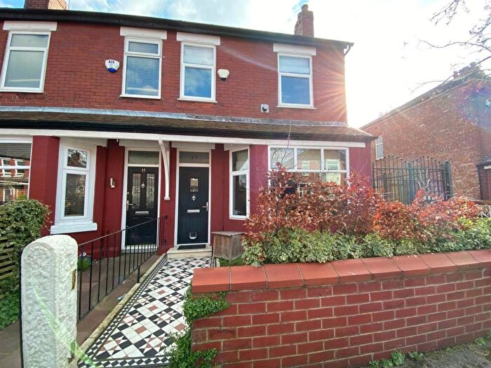 4 Bedroom End Of Terrace House To Rent In Reeves Road, Chorlton, M21