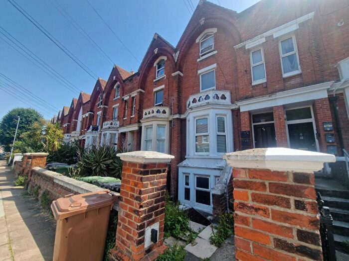 1 Bedroom Apartment For Sale In St. Andrews Road, Southsea, Hampshire, PO5