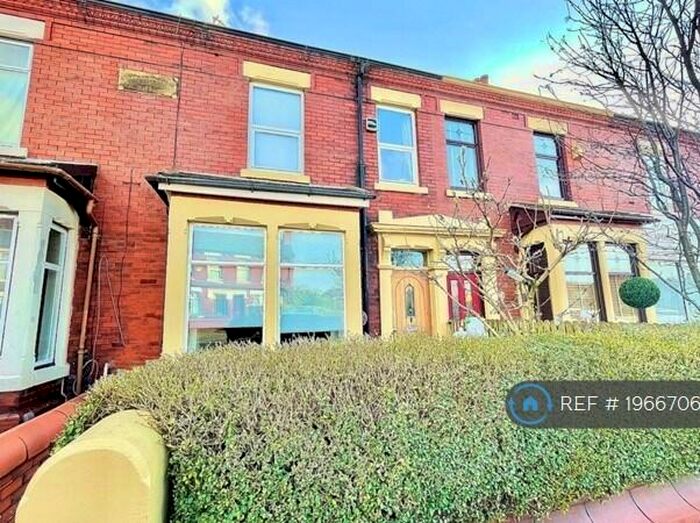4 Bedroom Terraced House To Rent In Tulketh Brow, Ashton-On-Ribble, Preston, PR2