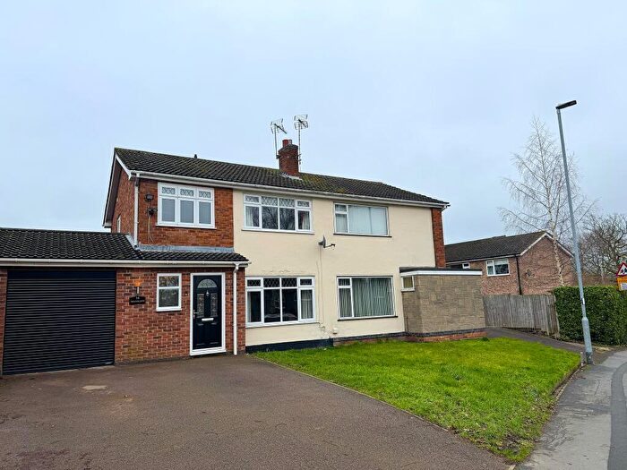 3 Bedroom Semi-Detached House To Rent In Heathcote Drive, Sileby, Leicester, LE12