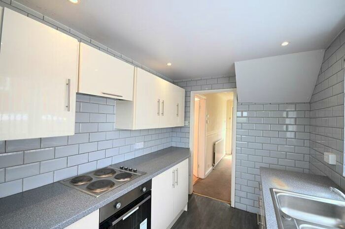 3 Bedroom Semi-Detached House To Rent In Lower Mead Drive, Burnley, BB12