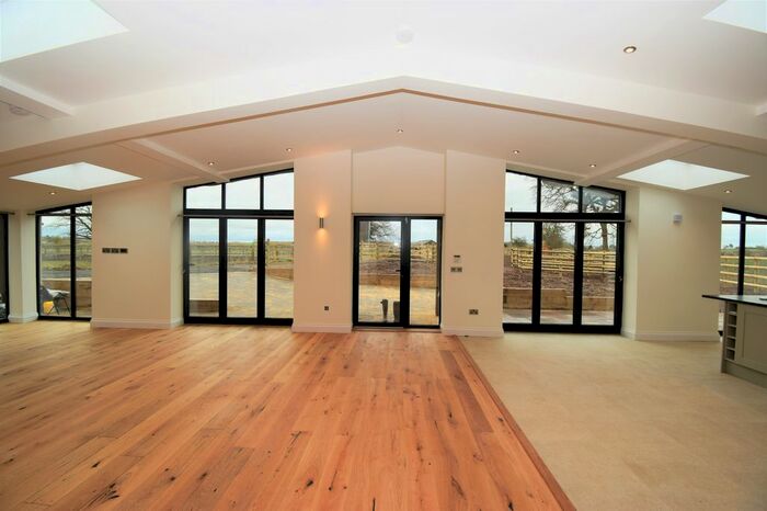 4 Bedroom Barn Conversion To Rent In The Elms, Elm Farm, Hunningham, Leamington Spa, CV33