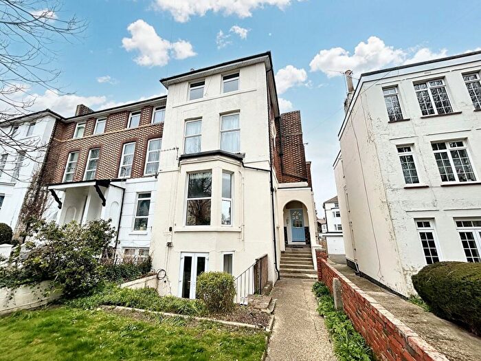 2 Bedroom Flat For Sale In Campbell Road, Southsea, PO5