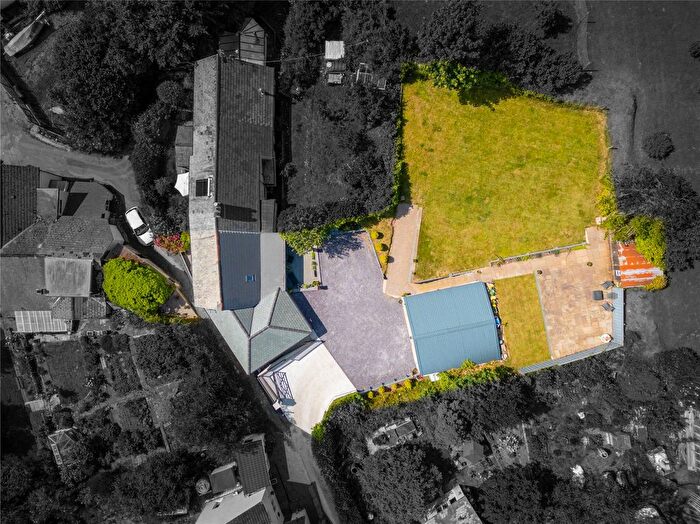 4 Bedroom Semi-Detached House For Sale In Barnstaple, Devon, EX31