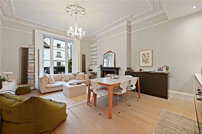 2 Bedroom Property To Rent In Newton Road, London, W2