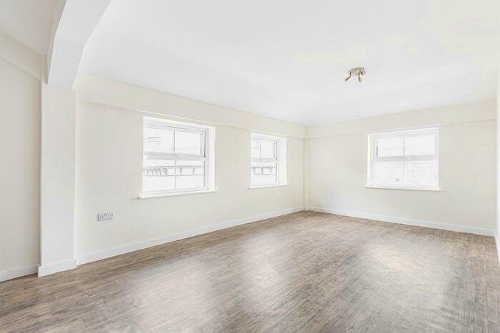 1 Bedroom Apartment To Rent In Mowbray House, Mowbray Square, Harrogate, HG1