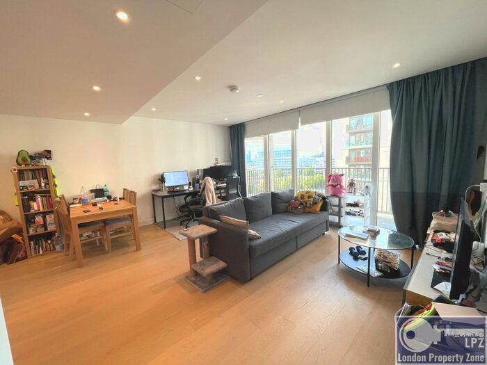 1 Bedroom Flat To Rent In Fountain Park Way, White City, W12