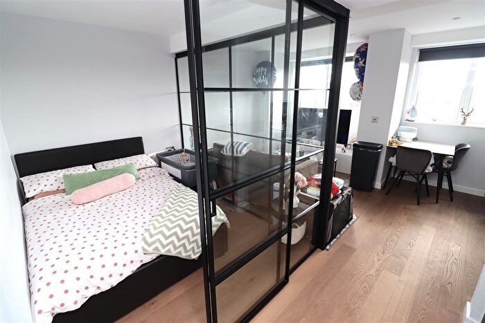 Studio For Sale In Wem Tower, Harrow Road, Wembley, HA9